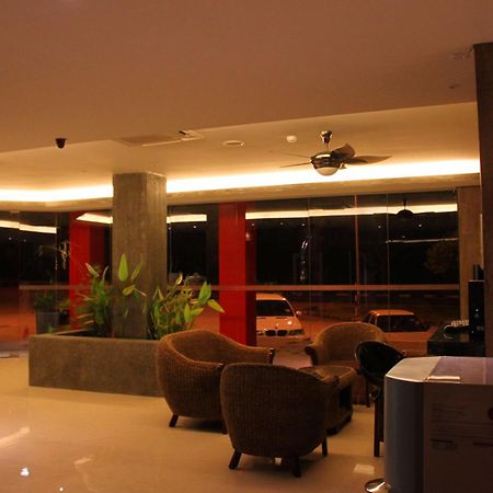 Hotel Time Boutique Nilai Exterior photo