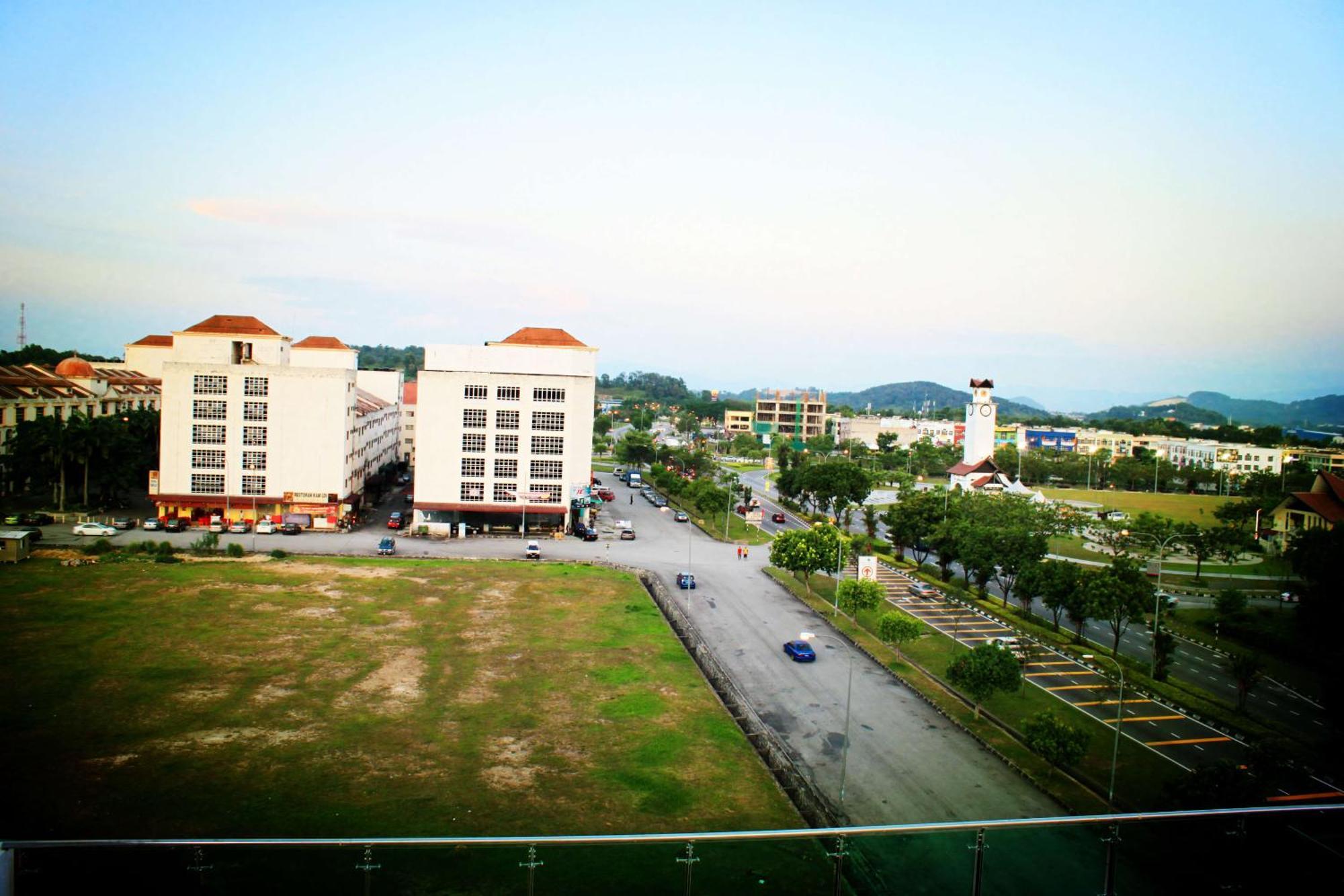 Hotel Time Boutique Nilai Exterior photo